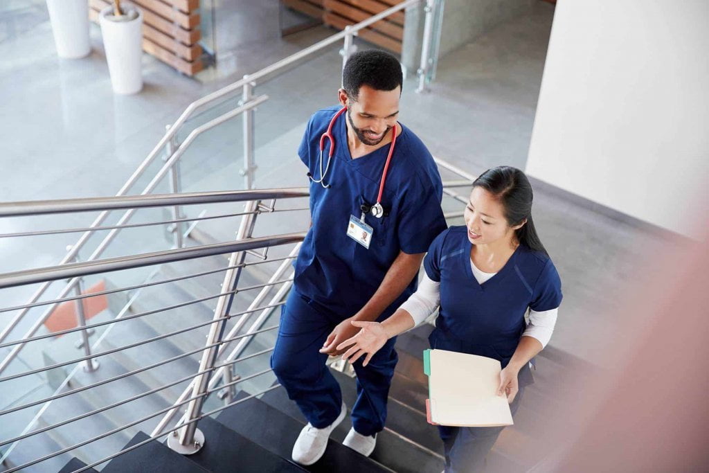 Conheça o novo código de ética médica e suas principais alterações