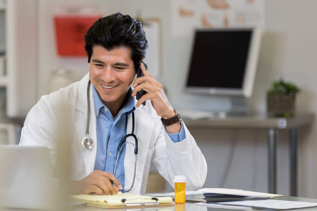 Teleconsulta médica: entenda como oferecer esse serviço a seus pacientes